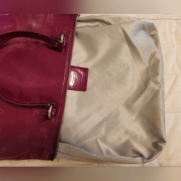 Coach Poppy Daisy Patent Leather Shoulder/Tote Bag- Raspberry Purple - Picture 13 of 16